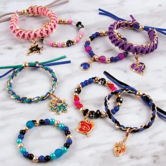 Make It Real&trade; Disney&reg; Descendants 3 Fierce Fashion Bracelets Kit {3}