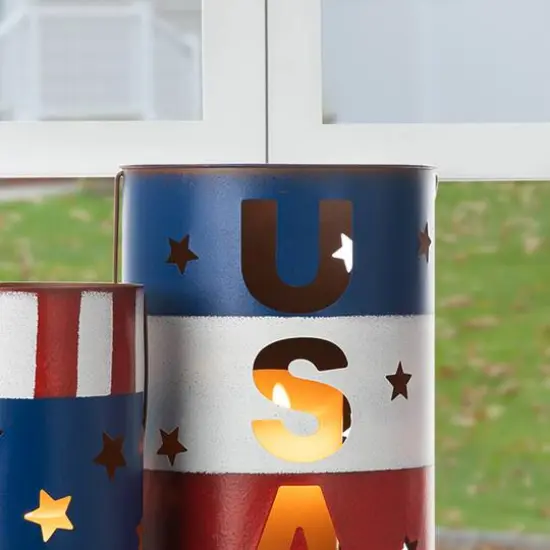 Glitzhome&reg; Metal Patriotic American Bucket Set {4}
