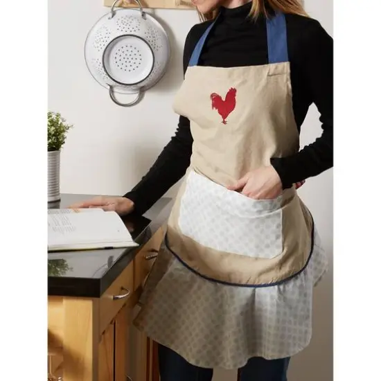 DII&reg; Red Rooster Ruffle Apron {9}