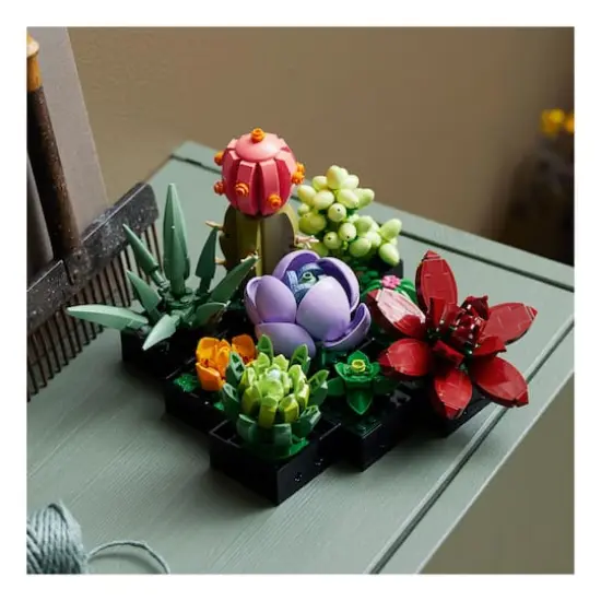 LEGO&reg; Botanicals&trade; Succulents {7}