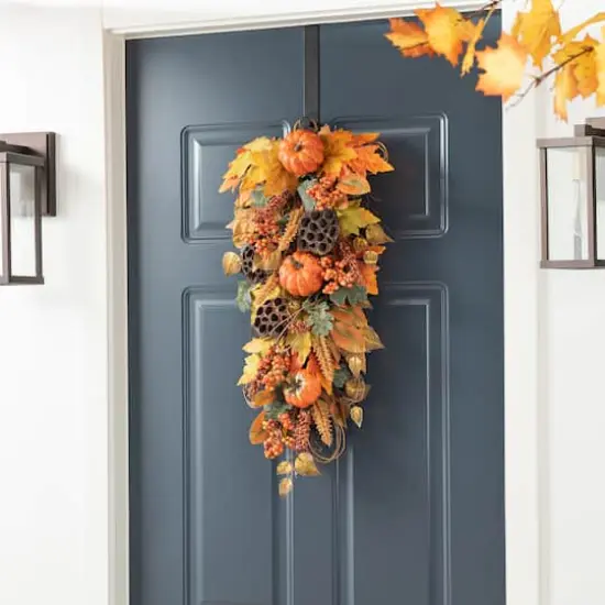 Glitzhome&reg; 25" Fall Pumpkin Leaf Swag {6}