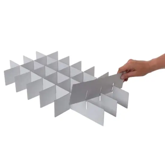 Simplify Clear & Red Ornament Organizer {8}