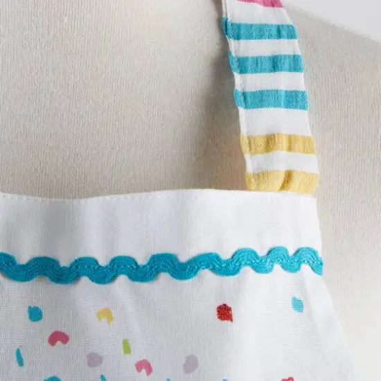 DII&reg; Another Year Printed Apron {4}