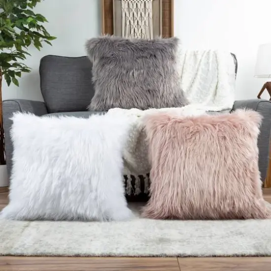 Hastings Home Faux Fur Pillow, 22" x 22" Pink {8}