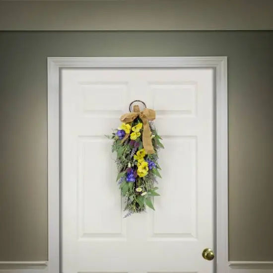 26" Pansy & Lavender Swag {3}