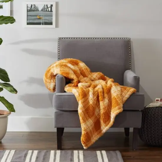 DII&reg; Pumpkin Spice Farmhouse Plush Plaid Throw {6}