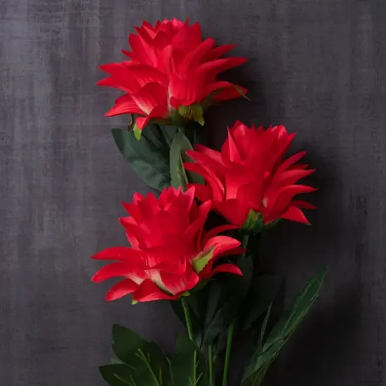 Red Hops Stem by Ashland&reg; {3}