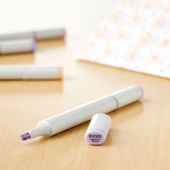 Copic&reg; Sketch Marker, Blue Violets BV000 Iridescent Mauve {3}