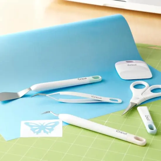 Cricut&reg; Core Colors Basic Tool Set {3}