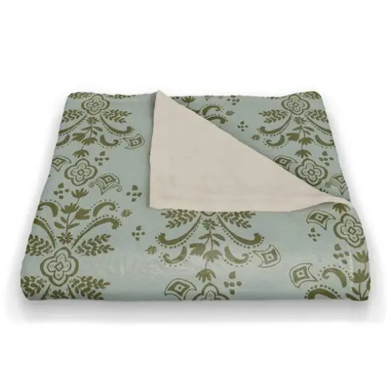 Floral Crest Coral Fleece Blanket Green {3}
