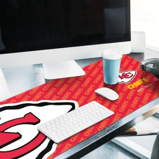 Logo Series Desk Pad Kansas City Chiefs {5}