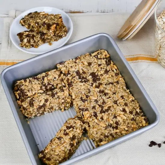 USA Pan&reg; 8" Seamless Square Cake Pan {4}