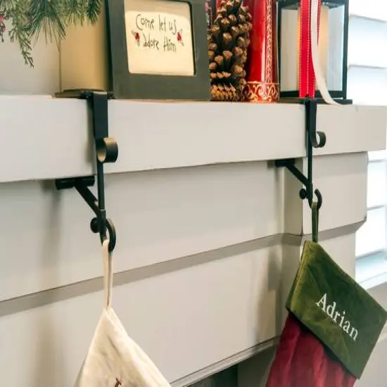 Brown Mantel Garland & Christmas Stocking Holder, 2ct. {6}