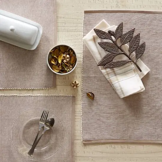 DII&reg; 2-Tone Ribbed Placemats, 6ct. Stone and white {9}