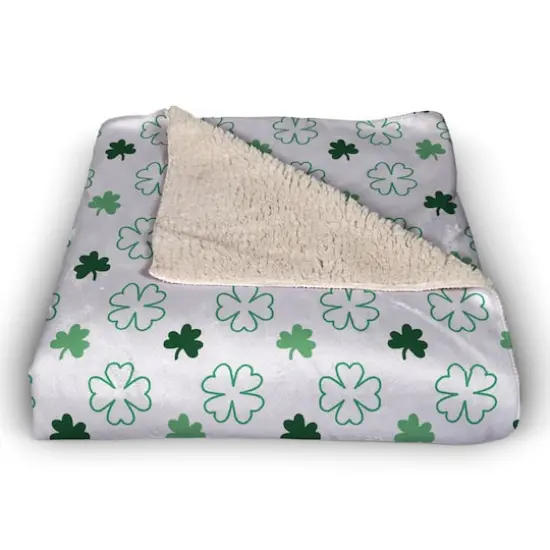 Clover Pattern Sherpa Fleece Blanket {3}