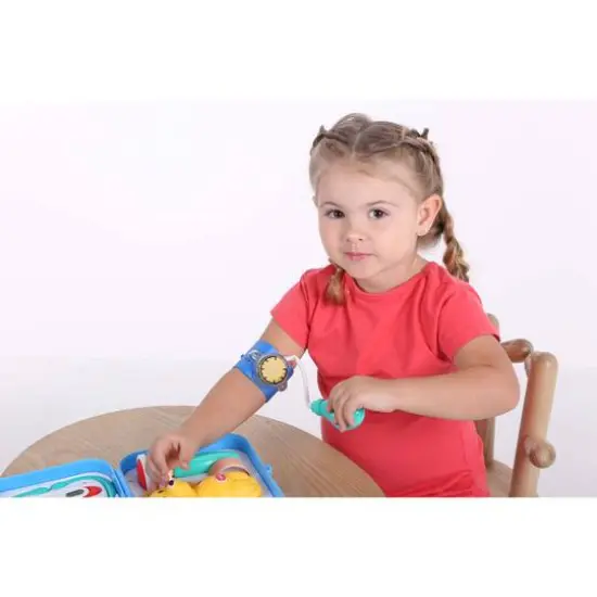 Kiddieland Light n' Sound Doctor Kit {4}