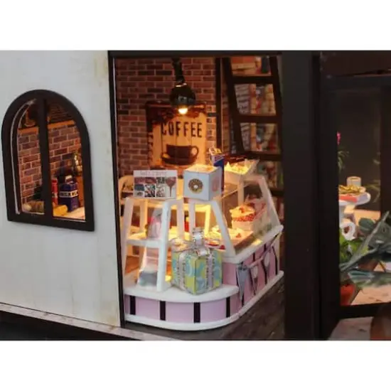 Wizardi Coffee House Miniature Dollhouse Roombox Kit {6}