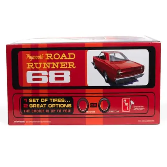 AMT&reg; 1968 Plymouth Road Runner 1:25 Scale Model Kit {4}
