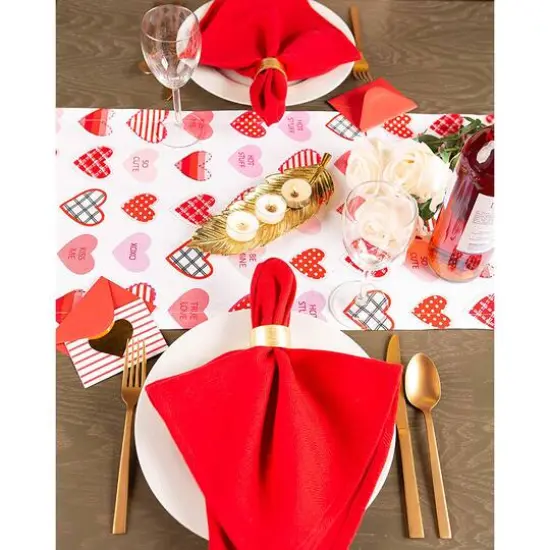 DII&reg; 72" Sweet Hearts Print Table Runner {6}