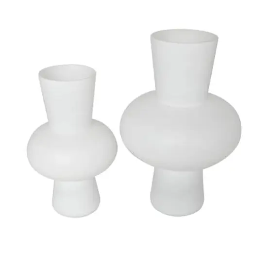 White Glass Trumpet Vase Set {1}