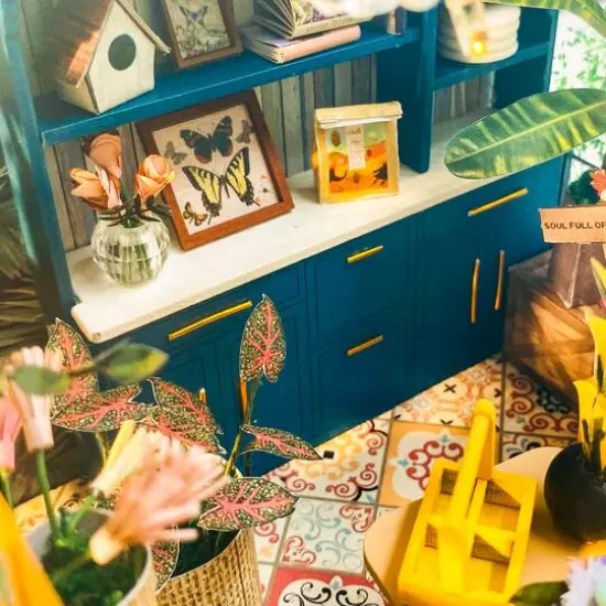 Sparkly Selections Sunshine Flower Green House DIY Miniature Kit {9}