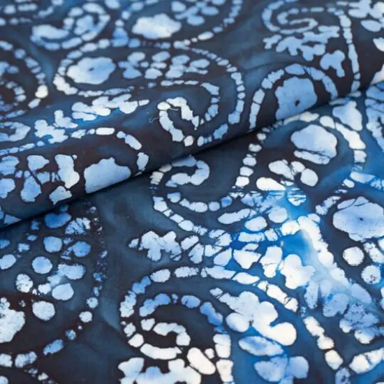 SINGER Handmade Blue Batik Cotton Print Jelly Roll {1}