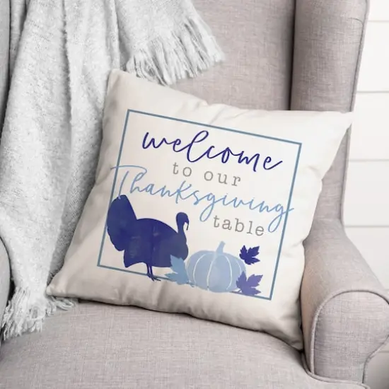 Thanksgiving Table Welcome Pillow {3}