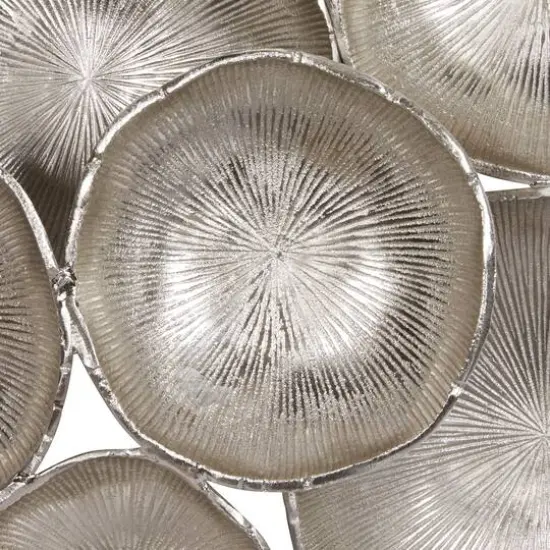 Silver Aluminum Contemporary Wall D&eacute;cor {4}