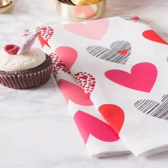 DII&reg; Hearts Collage Printed Dishtowels, 2ct. {4}