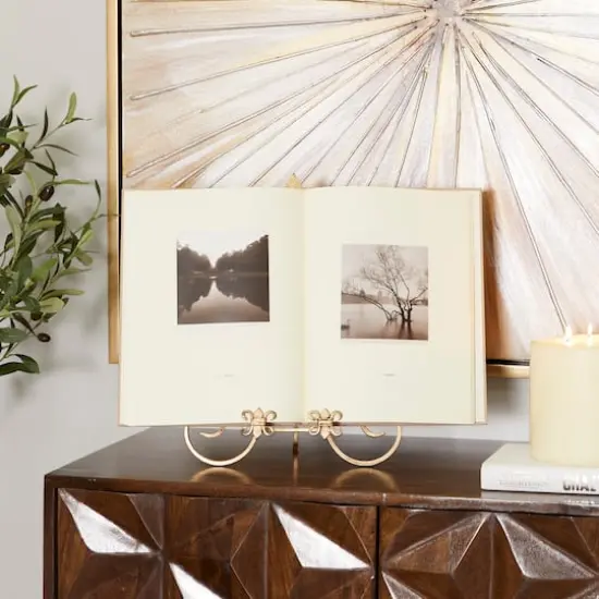 Gold Metal Traditional Easel, 12" x 11" x 15" {9}