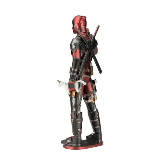 Metal Earth&reg; Marvel Deadpool 3D Metal Model Kit {6}