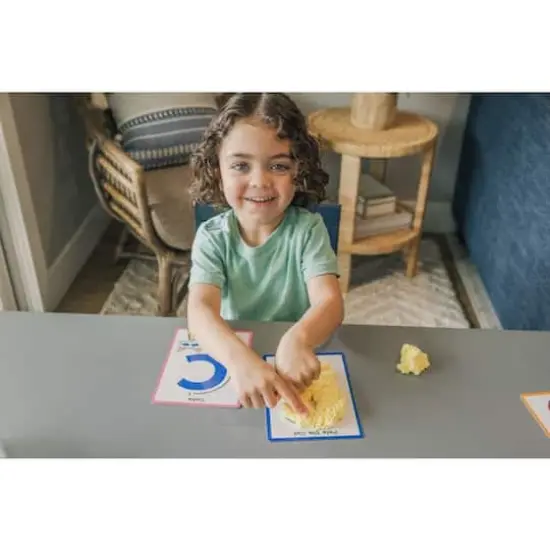 Educational Insights&reg; Playfoam Shape & Learn Pete The Cat Groovin' Alphabet {4}