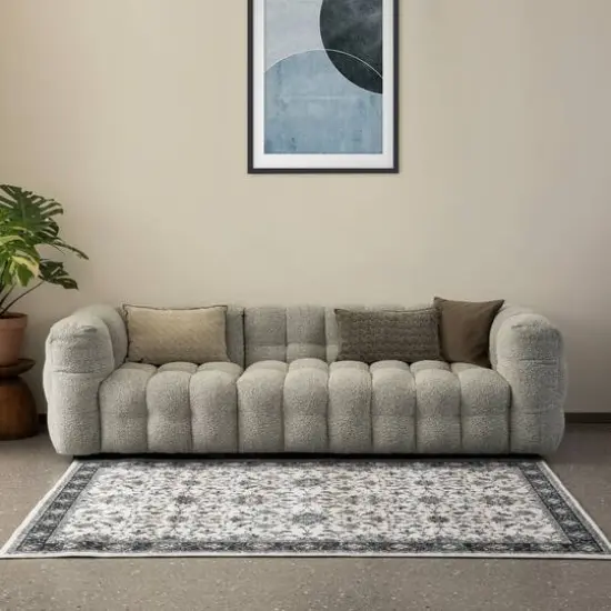 Glitzhome&reg; Ivory & Blue Oriental Area Rug {4}