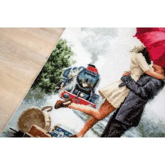 Luca-s Couple On Train Station Counted Cross Stitch Kit {9}