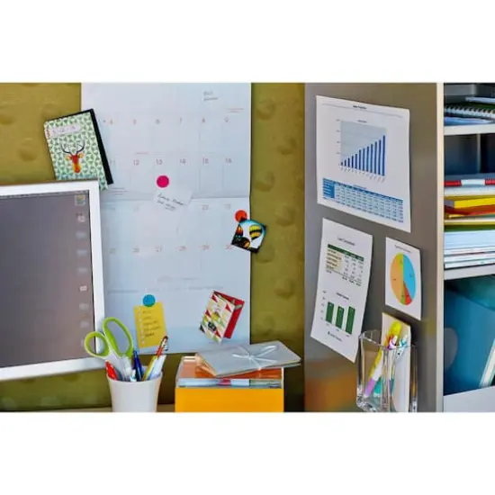 3M Scotch&reg; Removable Poster Tape {9}