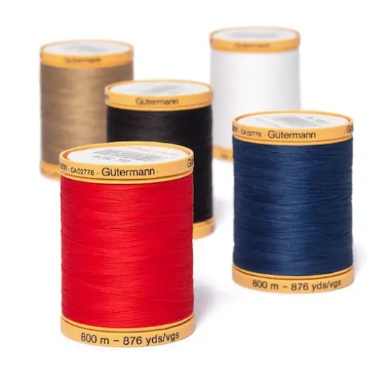 G&uuml;termann Natural Cotton Thread Black {4}