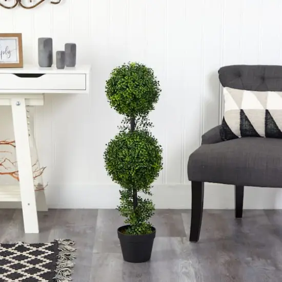 2.8ft. Potted Boxwood Double Ball Topiary Tree {4}