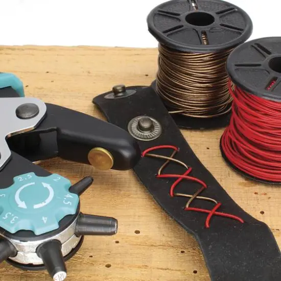 The Beadsmith&reg; Rotating Leather Hole Punch {7}