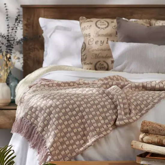 DII&reg; Dusty Lilac Urban Check Throw {9}