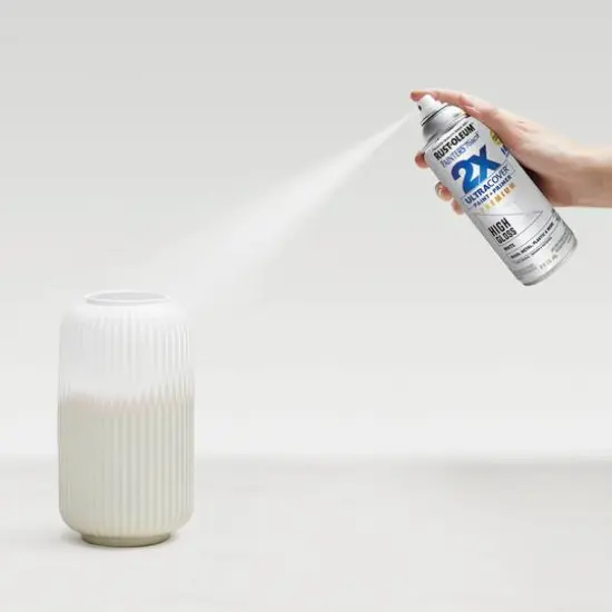 Rust-Oleum&reg; Painter's Touch&reg; 2X Ultra Cover&reg; Premium High Gloss Spray Paint White {7}