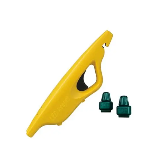 LED Light Keeper For Christmas Lights {1}