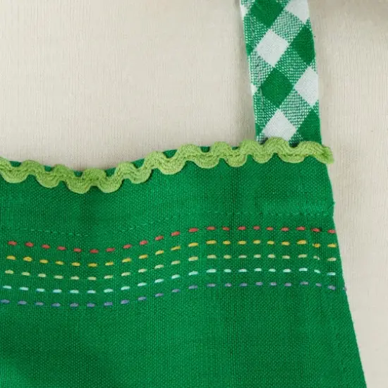 DII&reg; Lucky Clover Embellished Apron {4}