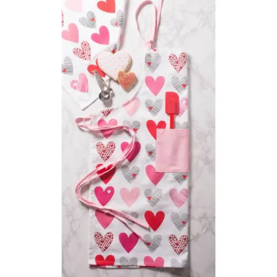 DII&reg; Hearts Collage Print Chef Apron {6}