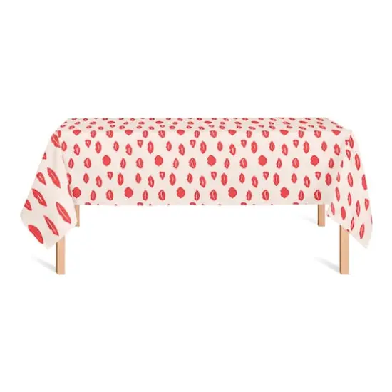 J'adore Lips Tablecloth {3}