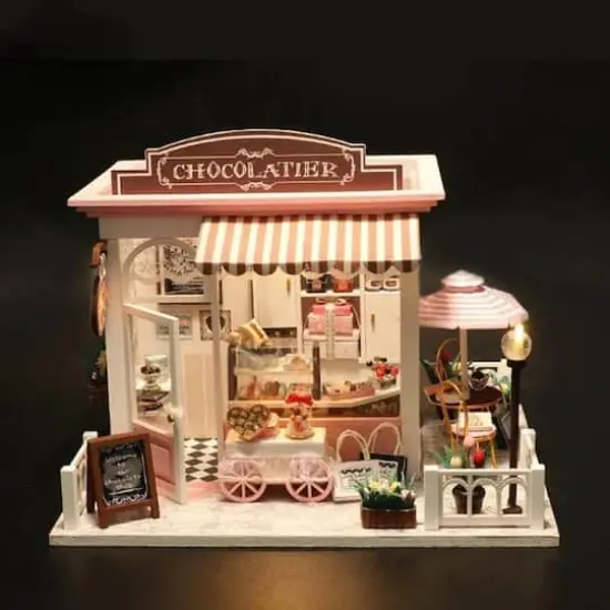 Wizardi Chocolatier Miniature Dollhouse Roombox Kit {3}