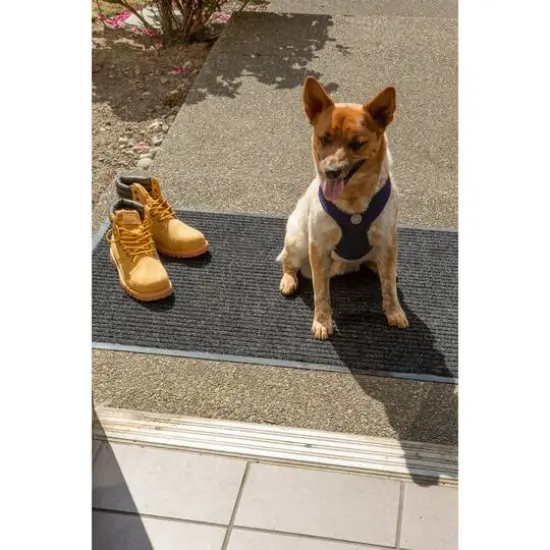 J&M Gray Ribbed Walk Off Utility Runner {4}