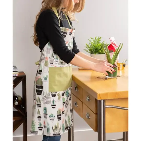 DII&reg; Urban Oasis Cactus Print Chef Apron {4}