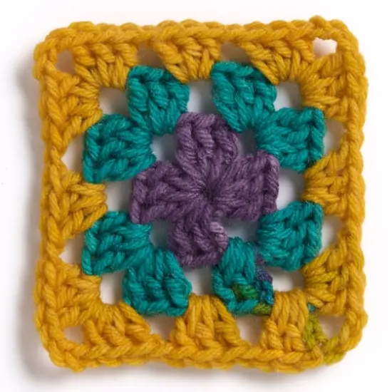 Red Heart&reg; All in One&trade; Granny Square Petit&trade; Yarn Boppin {4}