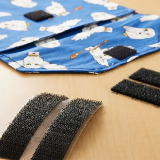 VELCRO&reg; Brand Sticky Back Strips Black {3}