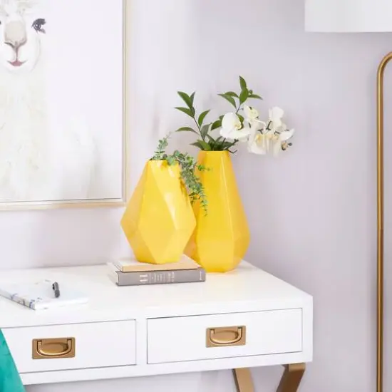 CosmoLiving by Cosmopolitan Yellow Iron Contemporary Vase, 12" x 10" {9}